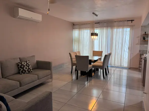 Casa en renta en Cerradas de Rinconada, Apodaca — foto 2 de 15