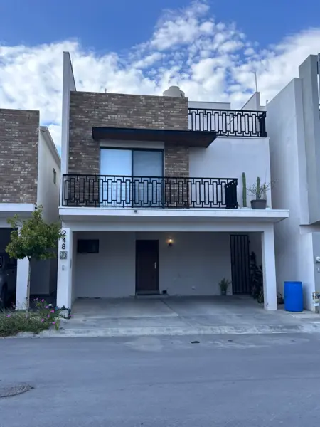 Casa en renta Apodaca — foto 1 de 15
