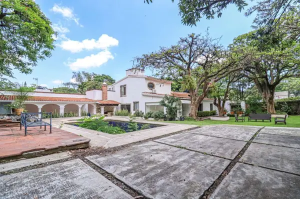 Casa Comercial en Reforma, Cuernavaca, Morelos — foto 1 de 29