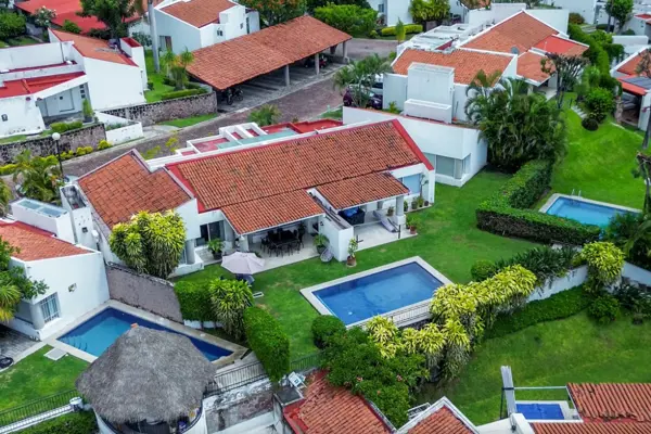 Casa en Condominio en Colinas de Santa Fe, Xochitepec, Morelos — foto 1 de 28