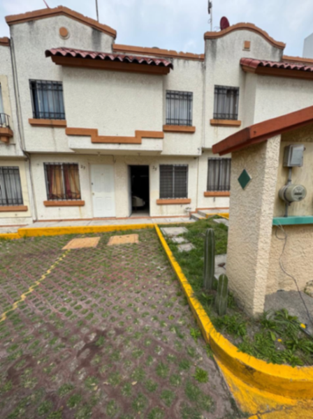 Casa en Villa del Real, Tecámac, México — foto 1 de 10
