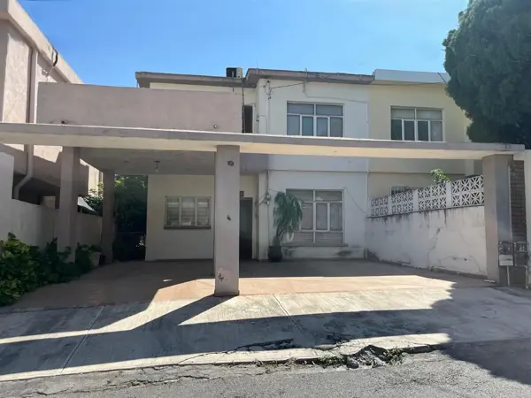 Casa en Venta, Vista Hermosa, Monterrey Nl — foto 1 de 11