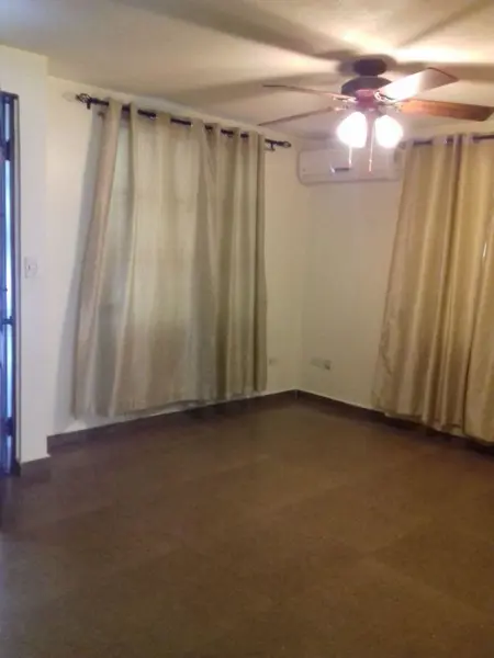 Casa en renta en Misión de Anáhuac, General Escobedo — foto 3 de 11