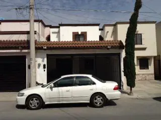Bonita Casa en Venta en Jollas de Anahuac en Escobedo, N.l. — foto 1 de 13