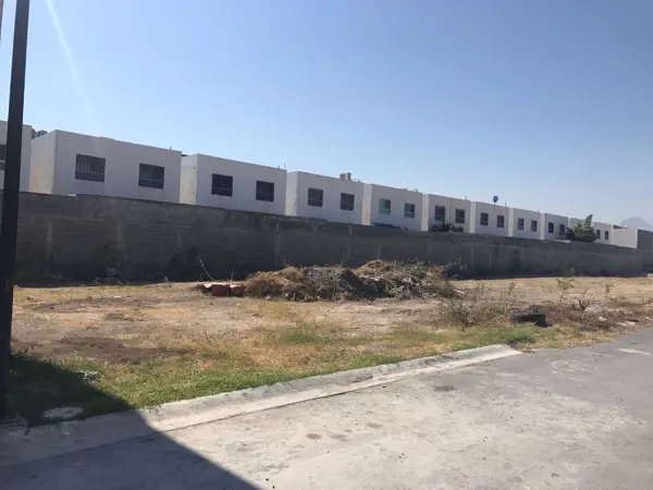 Excelente Terreno en Venta Col Encomienda Escobedo — foto 1 de 4