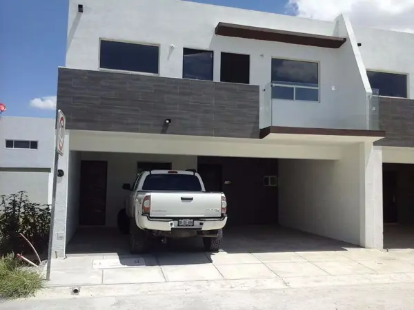 Venta Casa Colonia la Encomienda Escobedo — foto 1 de 3