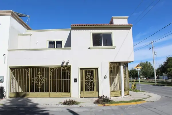Casa en Renta Colonia Quintas de Anahuac en Escobedo — foto 1 de 13