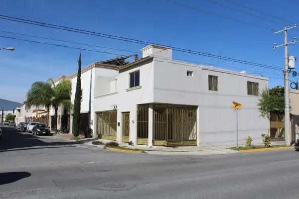 Casa en renta en Quintas de Anahuac, General Escobedo — foto 2 de 13
