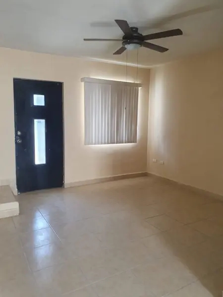 Casa en venta en Las Hadas, General Escobedo — foto 2 de 25