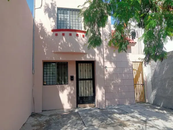 Casa en renta colonia jardines del canada escobedo nuevo leon — foto 1 de 19