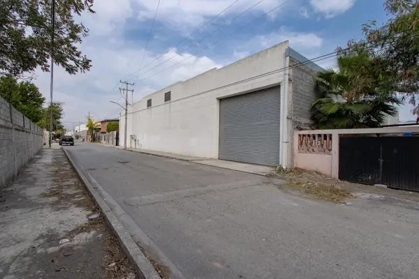 Bodega comercial en Renta Colonia Lázaro Cárdenas Ampliación Escobedo — foto 1 de 21