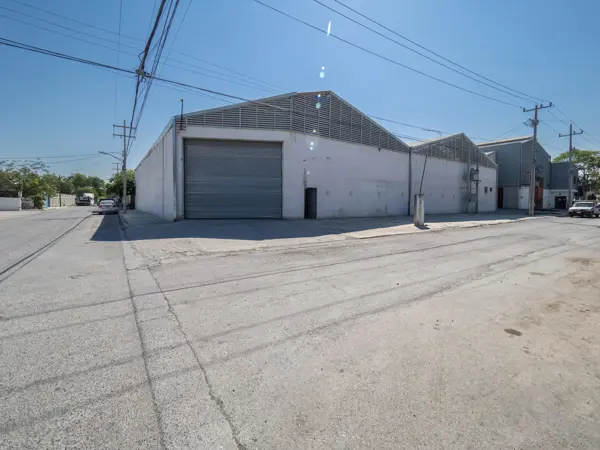 Bodega Industrial en Renta Ampliación Lázaro Cardenas Escobedo — foto 1 de 21