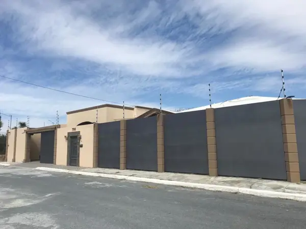 Quinta en Venta Portal del Norte Zuazua Nuevo Leon — foto 1 de 24