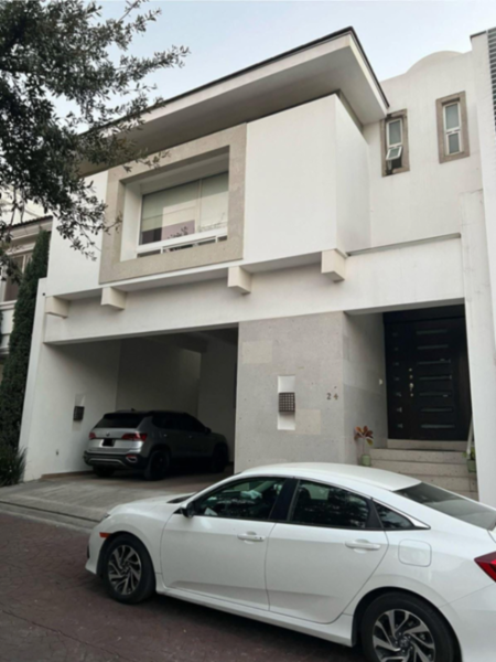 Casa en Renta en Privanzas — foto 1 de 4