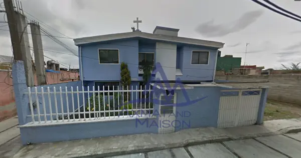 Casa en Venta en Santa Ana Tlapaltitlán, Toluca: Amplia y Bien Ubicada — foto 1 de 4