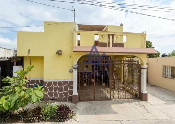 Casa en venta en Las Americas, Ébano - Ideal para tu familia — foto 1 de 4