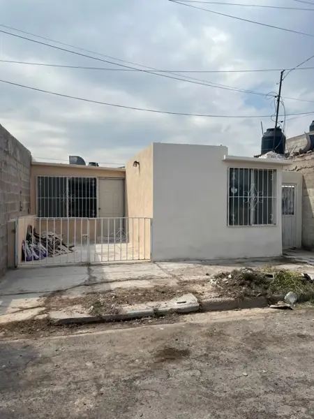 Casa en Venta en Fuentes del Sur en Torreon Coahuila — foto 1 de 9