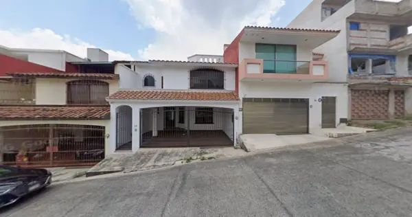 Casa en venta en Real del Bosque, Xalapa — foto 2 de 12