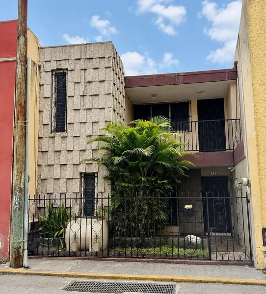 Casa en venta en Centro de Mérida ideal para remodelar — foto 1 de 21