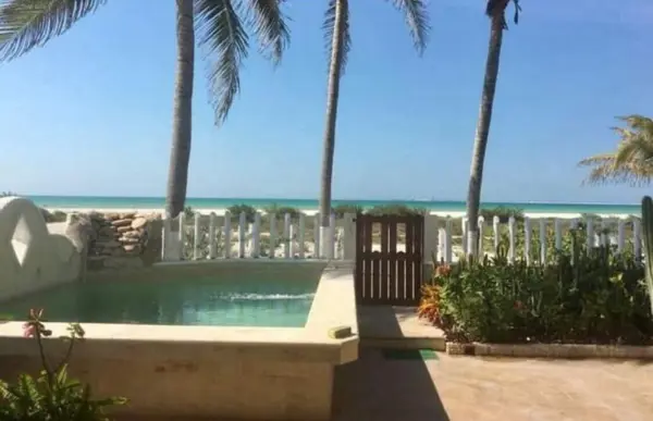 Casa de playa en Yucalpetén completamente amueblada — foto 1 de 13