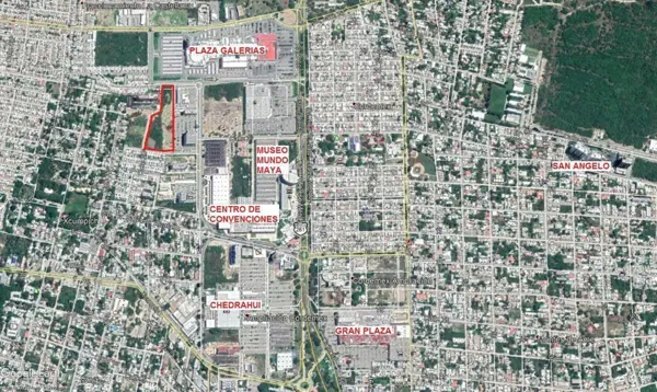 Terreno comercial en avenida Plaza Galerias Merida — foto 1 de 4