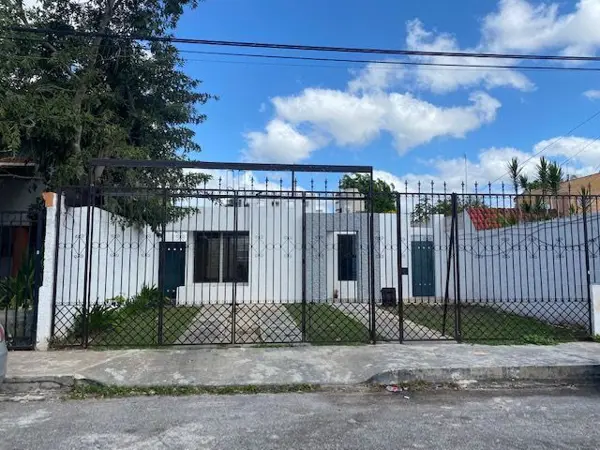 Casa en renta de una planta en Montealban — foto 1 de 15