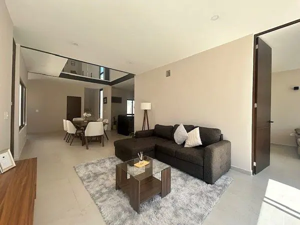 Casa en venta en Gran San Pedro Cholul, Mérida — foto 2 de 31