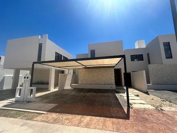 Casas en Venta en Zenara Residencial — foto 1 de 31