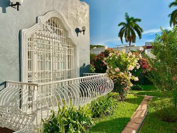 Casa en venta en Garcia Gineres, Mérida — foto 2 de 36