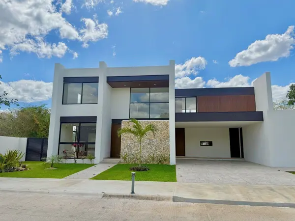 Residencia en privada Nortemerida — foto 1 de 21