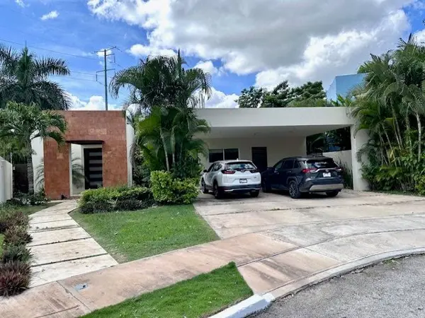 Residencia en venta en la privada Club de Golf — foto 1 de 47