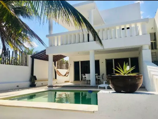 Casa frente al mar en venta en San Benito — foto 1 de 22