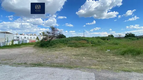 Terreno en León — foto 1 de 4