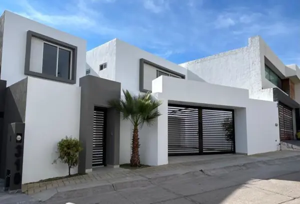 Casa en Lomas de Gran Jardín — foto 1 de 69