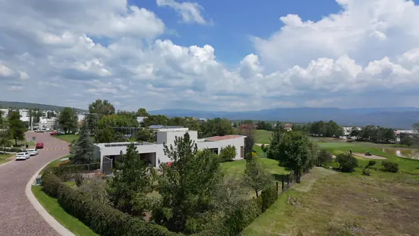 Terreno en El Bosque Country Club — foto 1 de 2