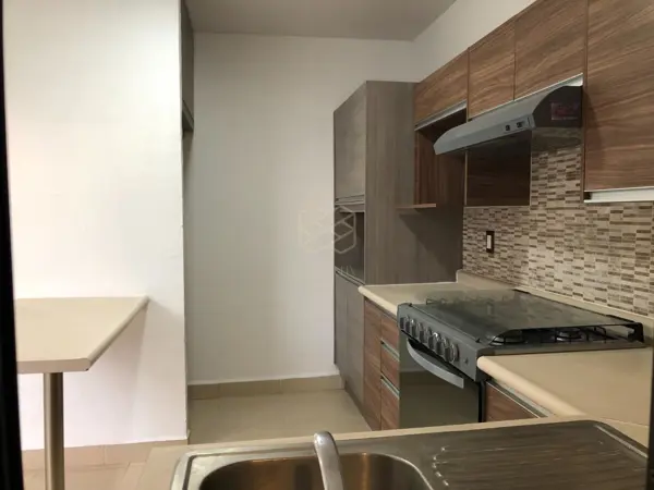 Casa en venta en Fraccionamiento Katania, León — foto 2 de 14