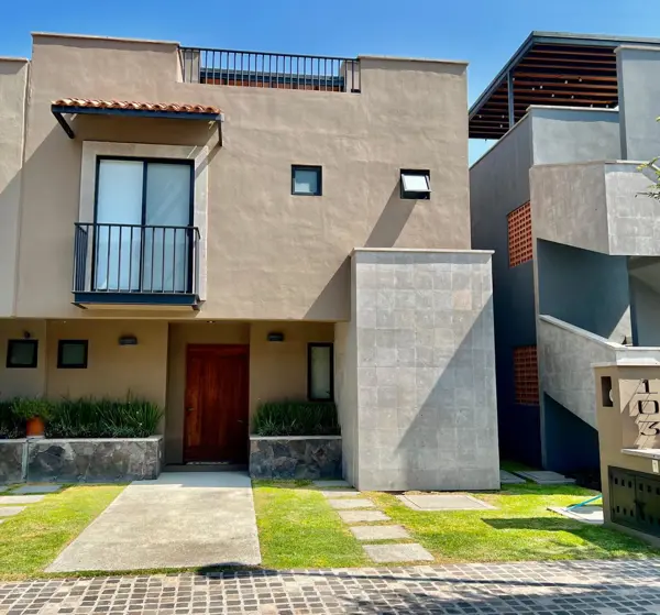 Casa en Zirándaro — foto 1 de 58