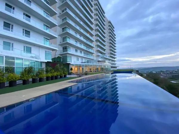 Venta de Departamento de lujo en exclusiva zona de Juriquilla — foto 1 de 31