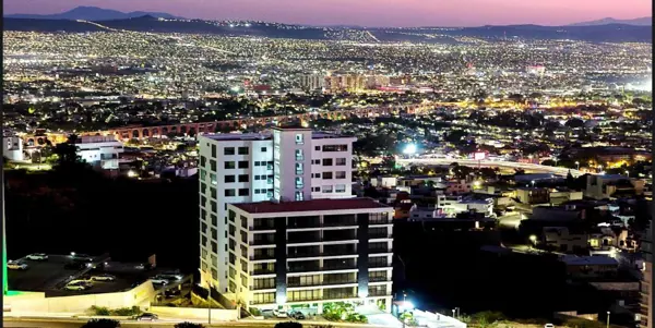 Venta de Departamento en el Campanario — foto 1 de 29