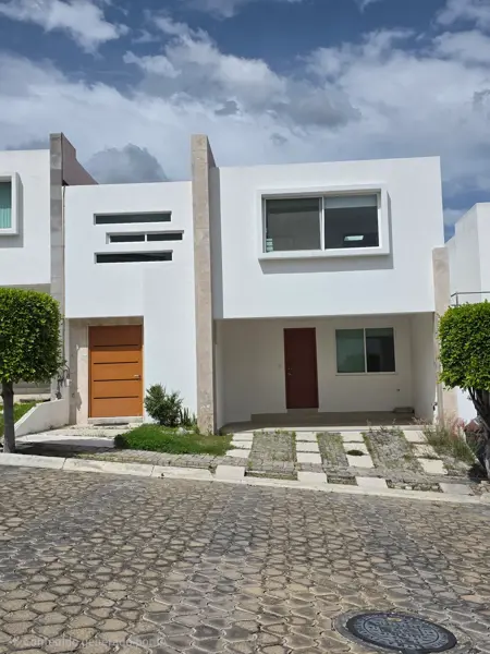 Casa en renta en Puebla Lomas de Angelópolis Parque Victoria — foto 1 de 18