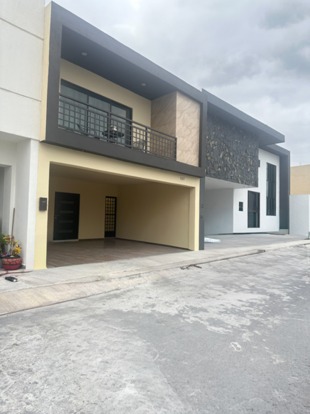 Casa en venta en Villas Coloniales, Apodaca — foto 2 de 26