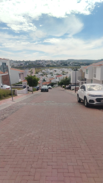 Terreno en venta en Pedregal de Schoenstatt, Corregidora — foto 3 de 4