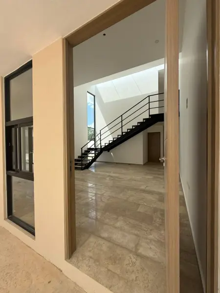 Casa de Tres Recámaras con Piscina en Venta en Conkal — foto 1 de 15