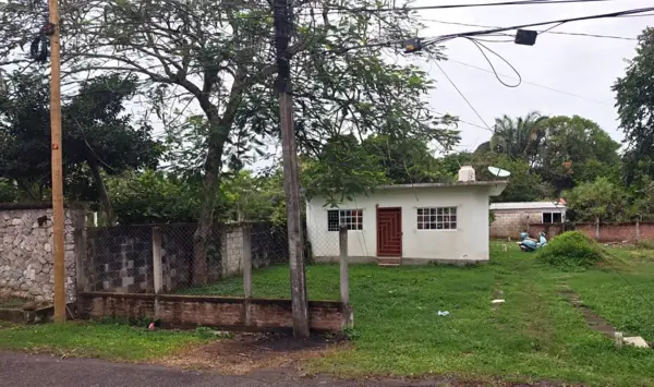 Vendo Casa con Terreno Amplio, Ideal para Una Casa de Campo — foto 1 de 7