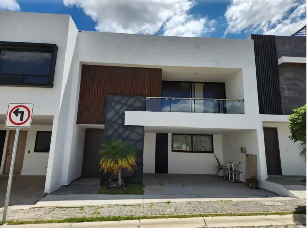 Lomas de Angelópolis Iii, Puebla. Condominio Parque Aguascalientes — foto 1 de 21