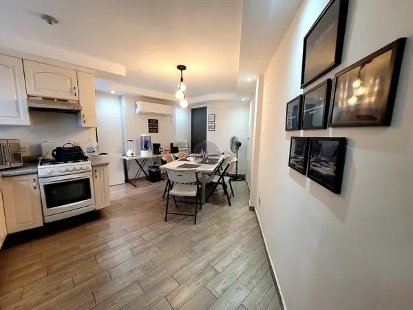 Casa en venta en Col. chepevera a una cuadra de Cigarrera — foto 1 de 31