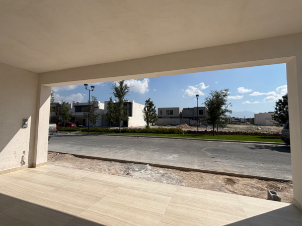 Casa en venta en Seterra Residencial, Saltillo — foto 2 de 13