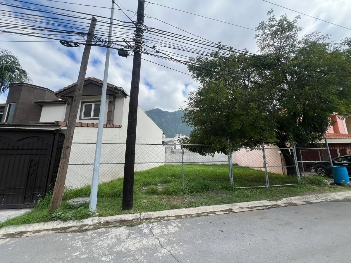 Terreno en Venta en Lagos del Bosque, Monterrey, Nuevo León — foto 6