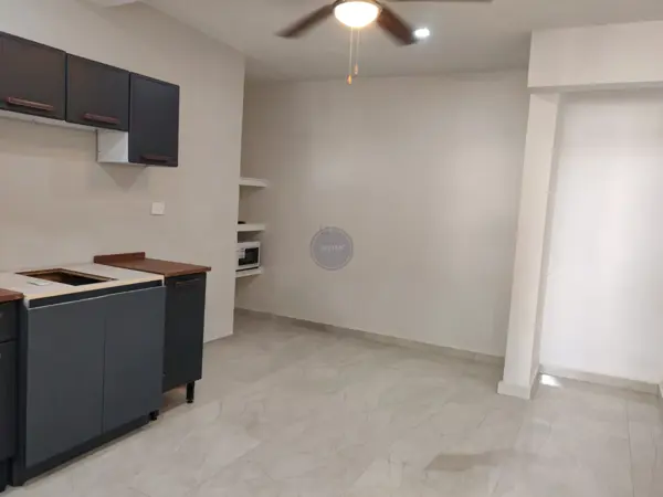 Departamento sin amueblar en zona Contry — foto 1 de 6