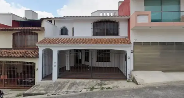 Casa en Real del Bosque, Xalapa, Veracruz de Ignacio de la Llave — foto 1 de 12
